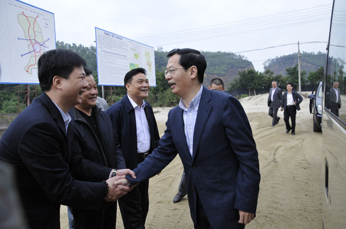 �����ί��ӛꐾGƽ�F���{���е½������B��