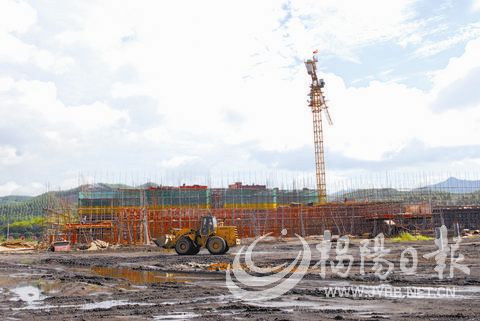 �ӿ�lչ�����^����ĸ�����